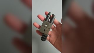 سوزن گیر ماشین قفل کننده Matini 3210 / 3212