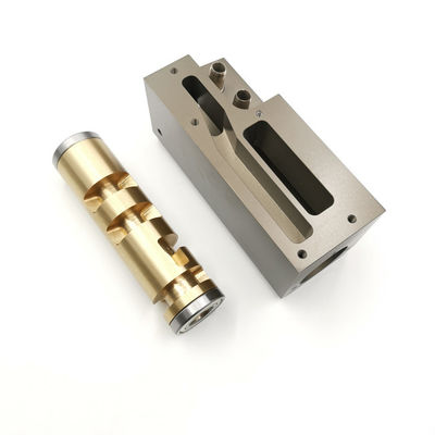 محفظه شیر دوار سیستم عامل C5.028.301F C5.028.302F CD SM102 قطعات ماشین چاپ اصلی هایدلبرگ