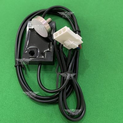G2.122.1311 سنسور نزدیکی برای PM52 SM52 سنسور تحویل جایگزین فولاد / مواد پلاستیکی OMRON-E2Ex5ME1