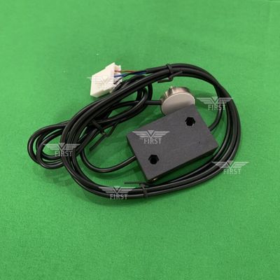 G2.122.1311 سنسور نزدیکی برای PM52 SM52 سنسور تحویل جایگزین فولاد / مواد پلاستیکی OMRON-E2Ex5ME1